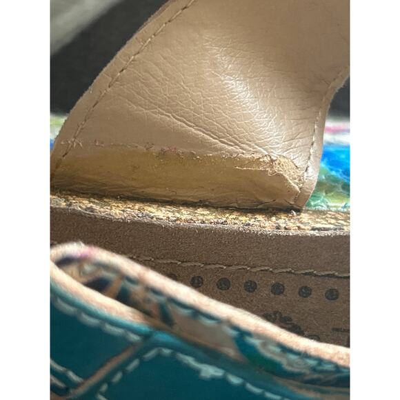 L'Artiste Annmarie Wedge Sandals - Picture 9 of 10